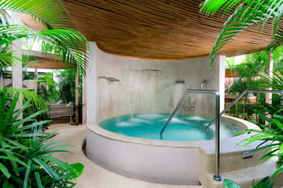 Hilton Cancun Mar Caribe All-Inclusive Resort
