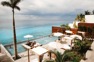 Hotel B Unique