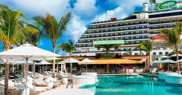 Bahama Bay Pool Club