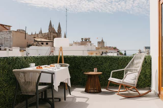 Nivia Born Boutique Hotel