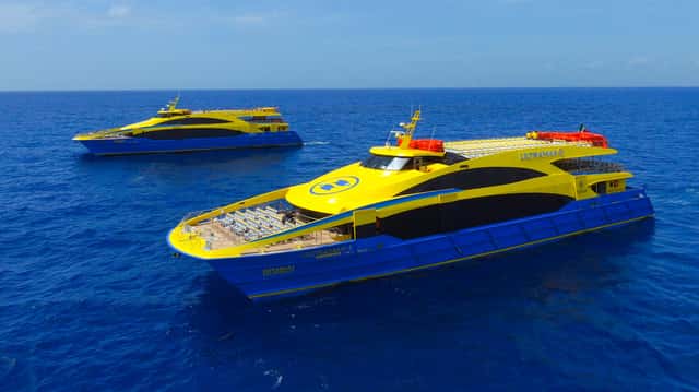 Ultramar Ferry Cancún - Isla Mujeres