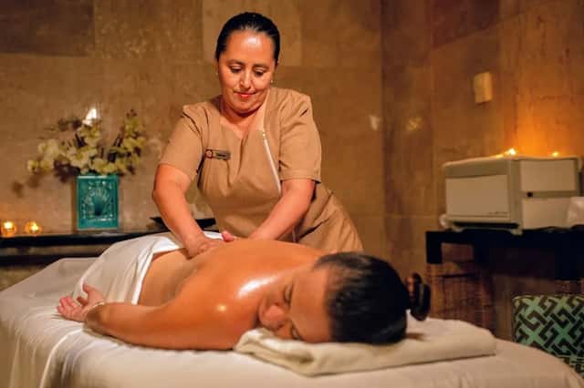 Wyndham Grand Cancún All Inclusive Resort & Villas