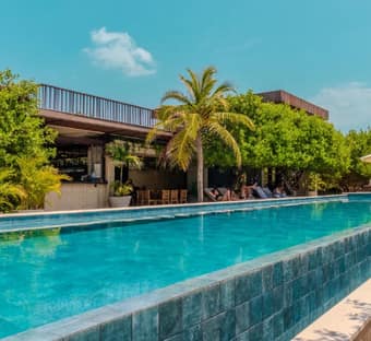 Sabai Beach Hotel