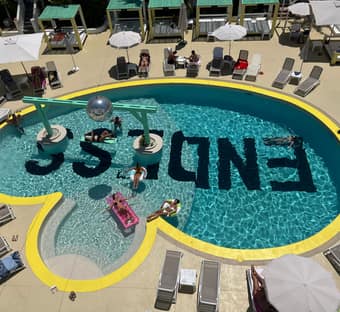 ENDLSS Beach & Disco Hotel