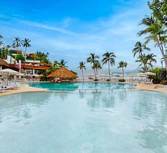 Park Royal Beach Acapulco
