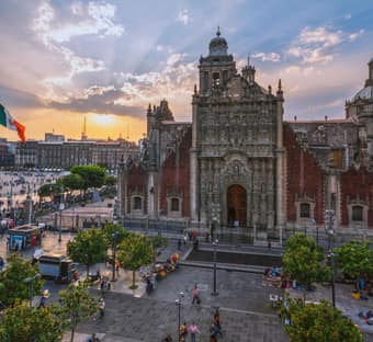 Descubre Teotihuacán, CDMX y Tlaxcala desde Puebla