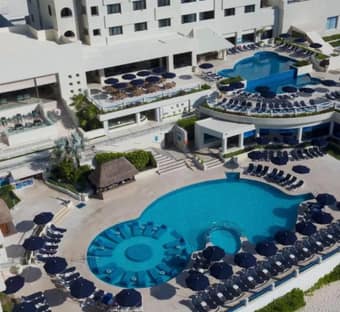 Occidental Tucancún
