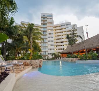 Hotel Calypso Cancun