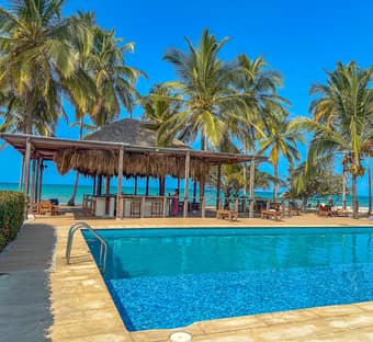 Huku Beach Hostel Palomino