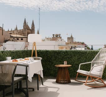 Nivia Born Boutique Hotel