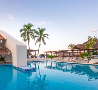 Park Royal Beach Ixtapa
