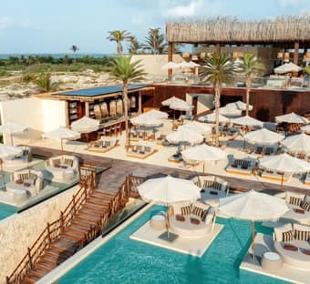 Ennea Beach Club by Hyatt Vivid Grand Island