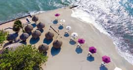 Hotel Santorini Kima Beach Resort