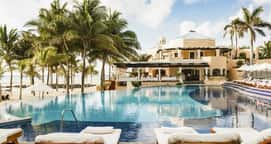 Royal Hideaway Playacar