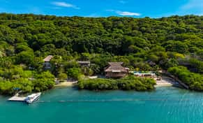 Hotel Aura Hotel Barú con day pass