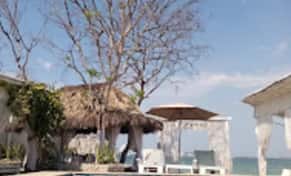 Hotel Tamarindo Beach House con day pass