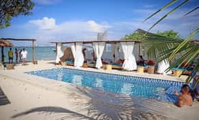 Hotel Tamarindo Beach House con day pass