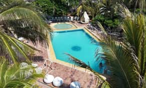 Hotel Hotel Tropical Inn con day pass