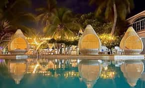 Hotel Hotel Tropical Inn con day pass