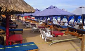 Hotel Tesoro Beach con day pass