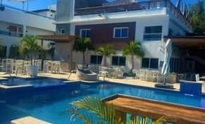 Hotel Sun On The Bay Beach Hotel con day pass