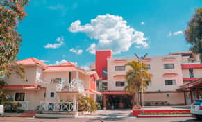 Hotel Guacayamos Hotel & Villas con day pass