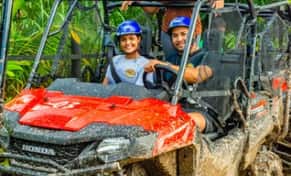 Hotel Buggies & Ziplines Combo con day pass