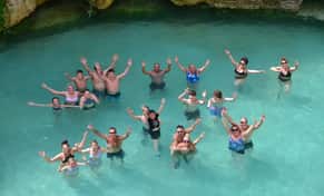 Hotel Tour de Polaris y Zip Line  con day pass