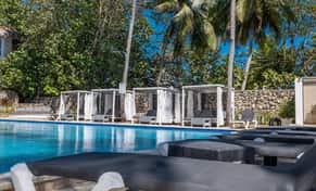 Hotel TRIBE RESORTS con day pass