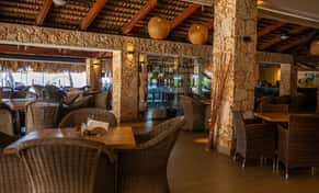 Hotel TRIBE RESORTS con day pass