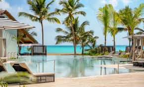 Hotel Secrets Playa Esmeralda Resort & Spa con day pass