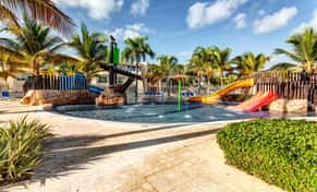 Hotel Royalton Punta Cana, An Autograph Collection All-Inclusive Resort & Casino con day pass