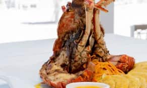 Hotel Juanillo Grill & Beach Club con day pass