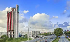 Hotel Hyatt Regency Barcelona Tower con day pass