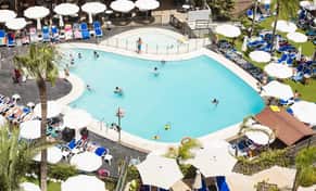 Hotel Globales Los Patos Park con day pass