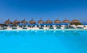 Hotel Shiva Beach Club con day pass