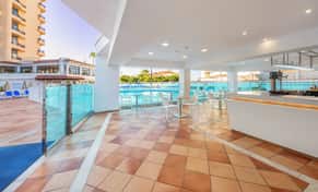 Hotel Globales Gardenia con day pass