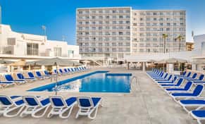 Hotel Globales Condes de Alcudia con day pass