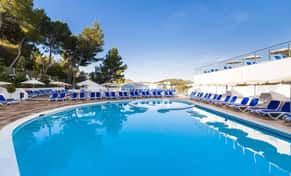 Hotel Globales Apartamentos Montemar con day pass