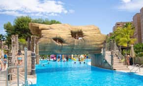 Hotel Magic Fantasy con day pass