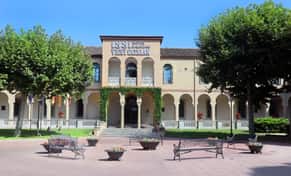 Hotel 1881 Hotel Balneario Vichy Catalan con day pass