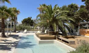 Hotel ENDLSS Beach & Disco Hotel con day pass