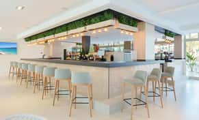 Hotel Globales Janeiro con day pass