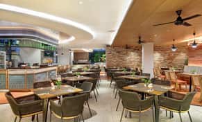Hotel Harper Kuta con day pass