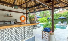 Hotel The Pavilions Bali con day pass