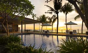 Hotel The ANVAYA Beach Resort Bali con day pass