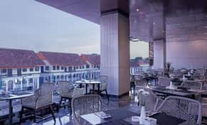 Hotel Royal Malioboro by Aston con day pass