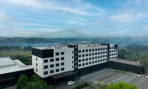 Hotel Aston Serang Hotel & Convention Center con day pass