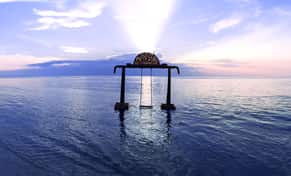 Hotel Aston Sunset Beach Resort con day pass
