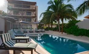 Hotel DK House Boutique con day pass